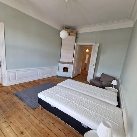 Home Inn Mrt19 Стокгольм Экстерьер фото