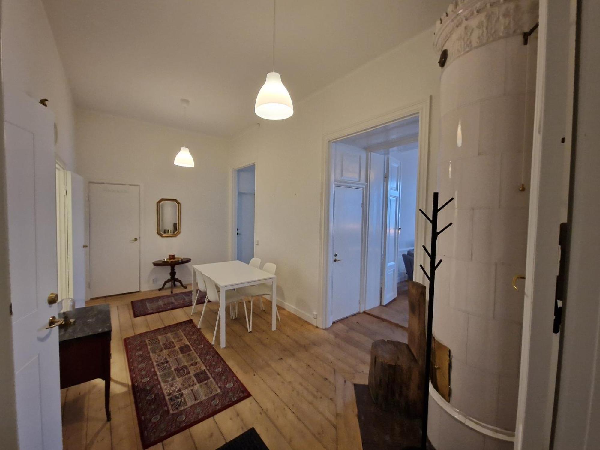 Home Inn Mrt19 Стокгольм Экстерьер фото