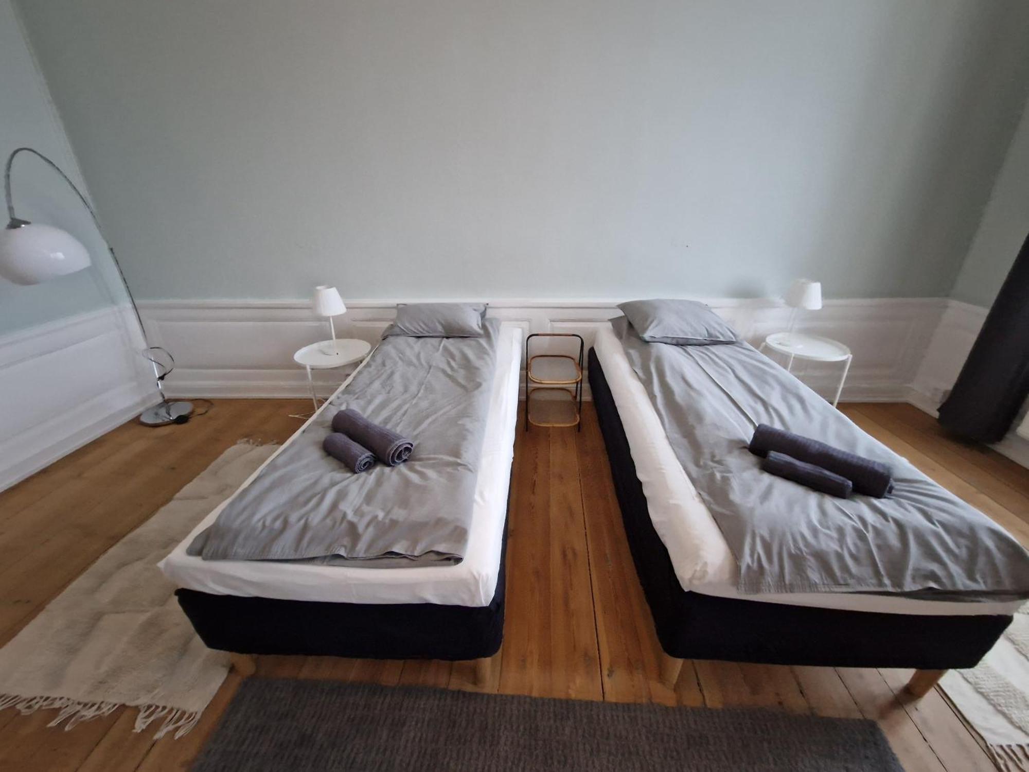 Home Inn Mrt19 Стокгольм Экстерьер фото